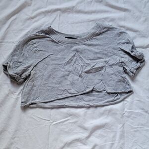 Forever 21 Heather Gray Graphic Crop Top